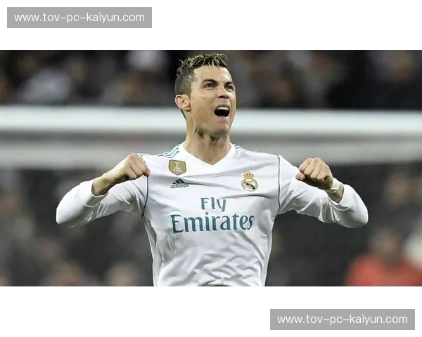 伯纳乌的红色风暴：C罗的皇马曼联情结，一场未竟的宿命对决